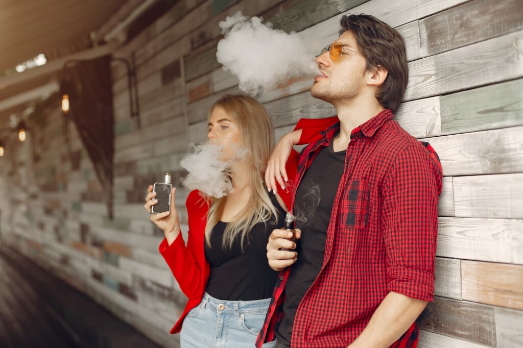 Cómo dejar de fumar con ayuda del vapeo